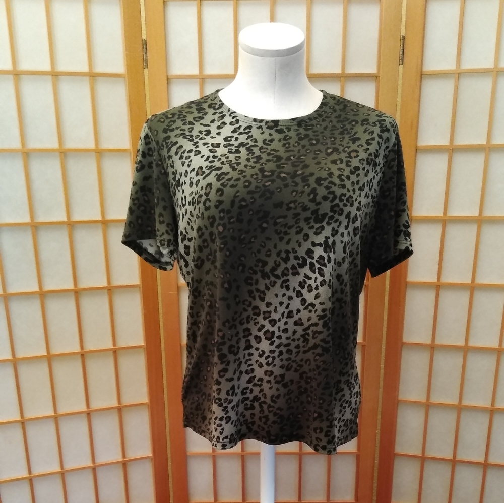 Kathy Lee leopard print blouse